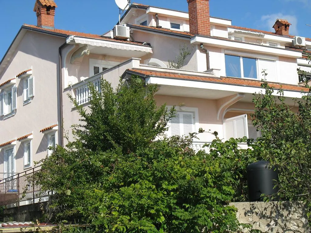 Apartments Ljubica Krk Town Croazia