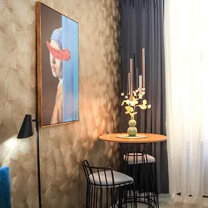 https://hedone-city-luxury-apartments-with-free-parking.pula-hotels.org